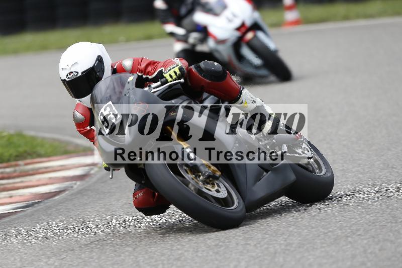 /37 28.07.2025 Dunlop Ride und Test Day ADR/Trackday Erfahren gelb Trackday schnell  rot/93